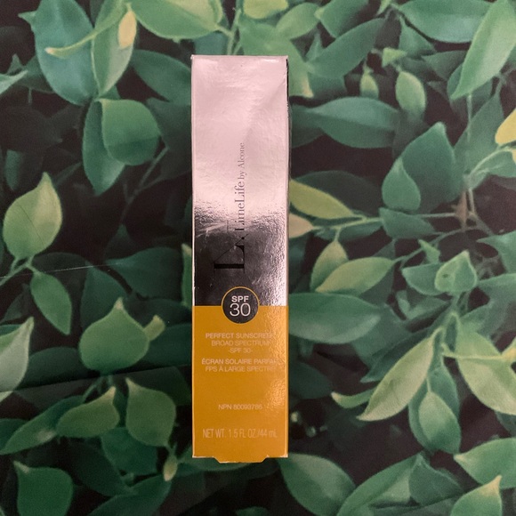 Limelife by Alcone Sunscreen - Picture 2 of 4